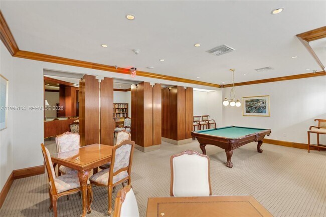 Building Photo - 5757 Collins Ave