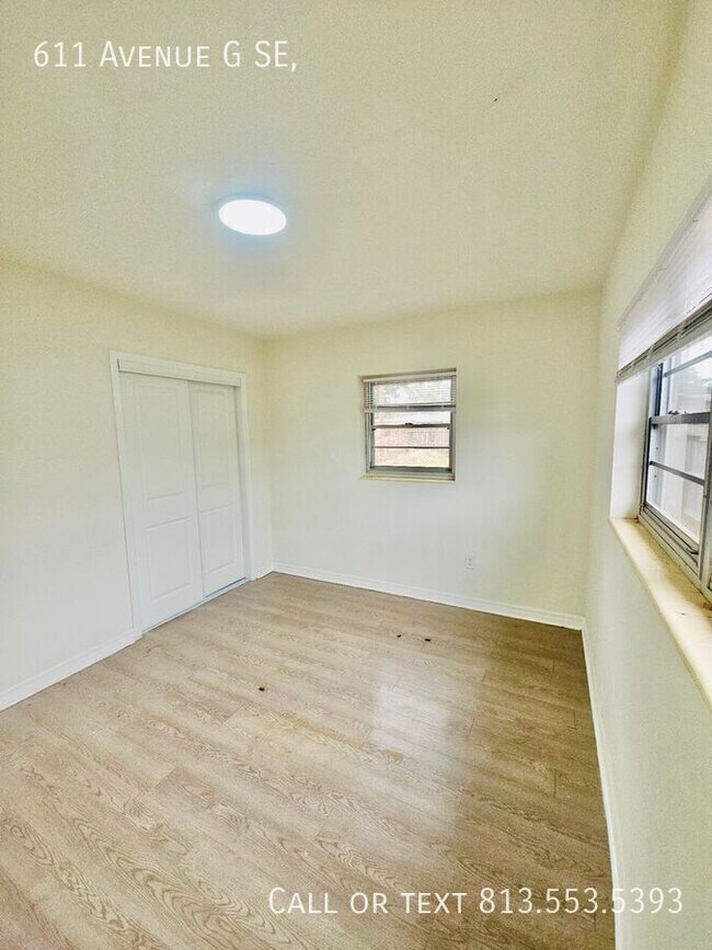 Building Photo - 611 Ave G SE