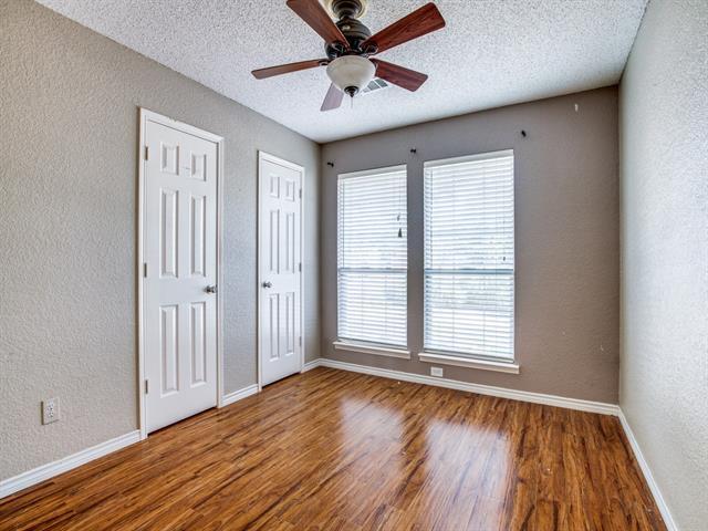 Building Photo - 4806 Highlands Dr