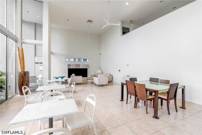 Building Photo - 116 Santa Clara Dr