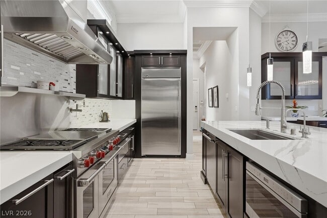 Building Photo - 47 Moonfire Dr