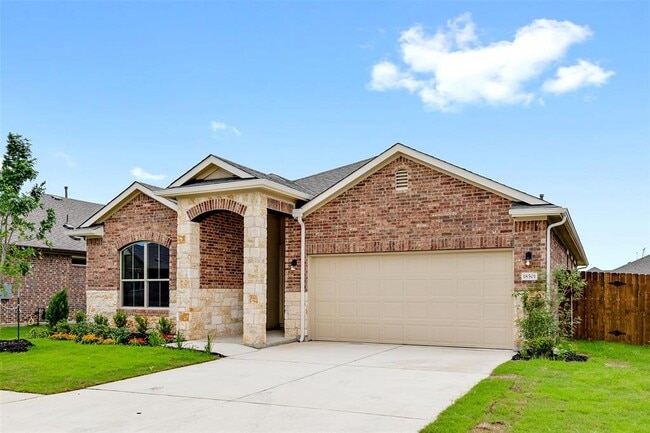 Building Photo - 18501 Urbano Dr