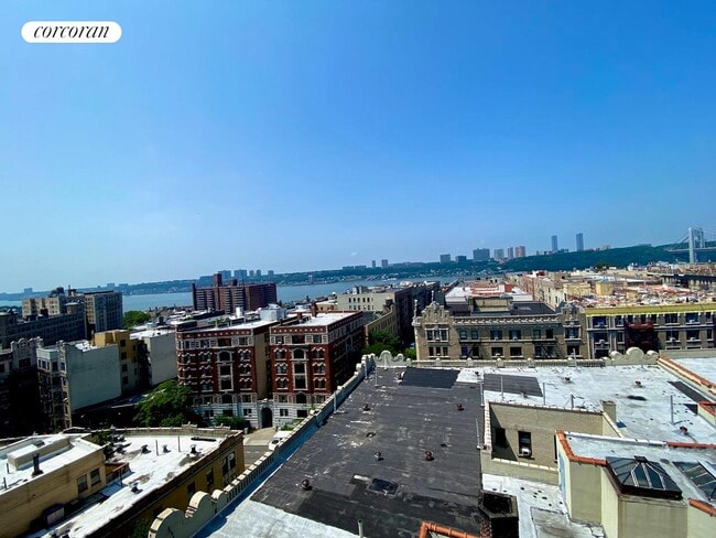 Building Photo - 601 W 160th St