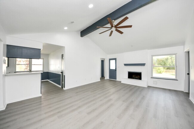 Building Photo - 23002 Grand Rapids Ln