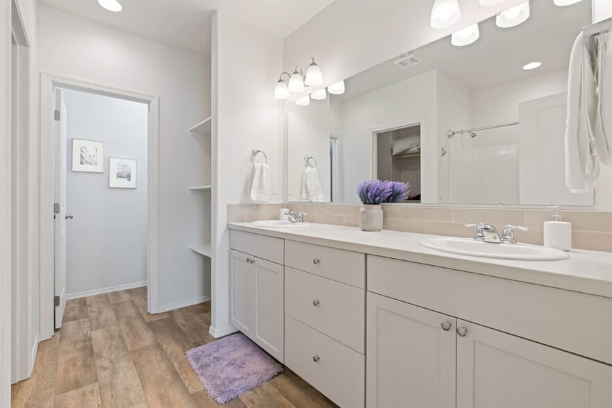 Building Photo - 3806 Winged Dove St