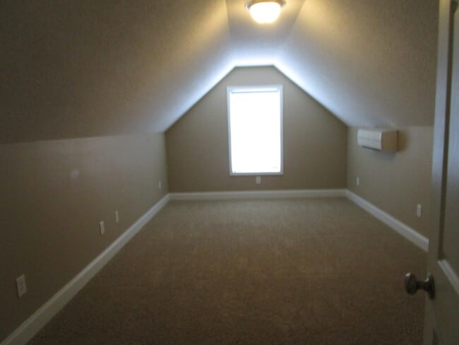Building Photo - 6620 J J Roberts Dr