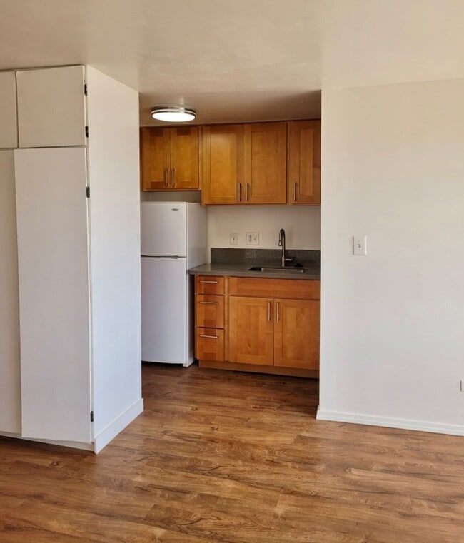 Building Photo - Available now | Studio, 1 bathroom with 1 ...