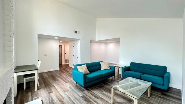Building Photo - 2061 W Redlands Blvd