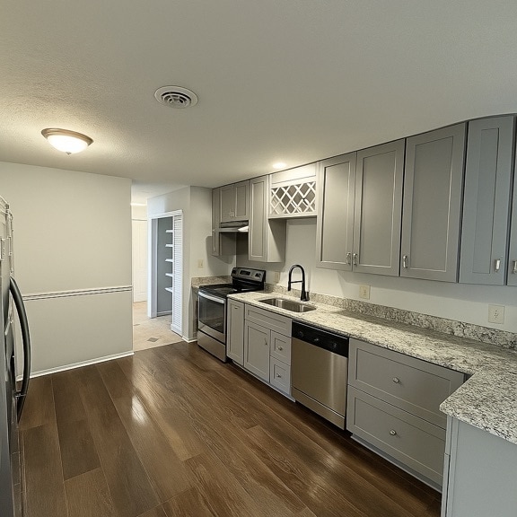 Building Photo - 381 Summerhill Rd