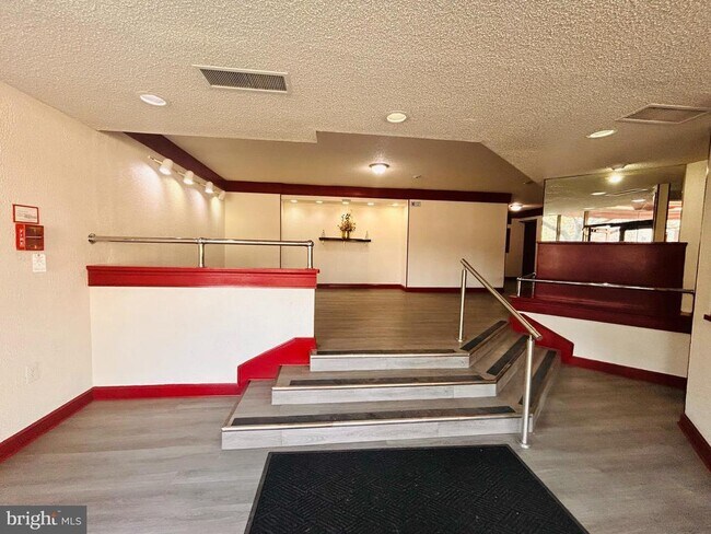 Building Photo - 1828 Metzerott Rd