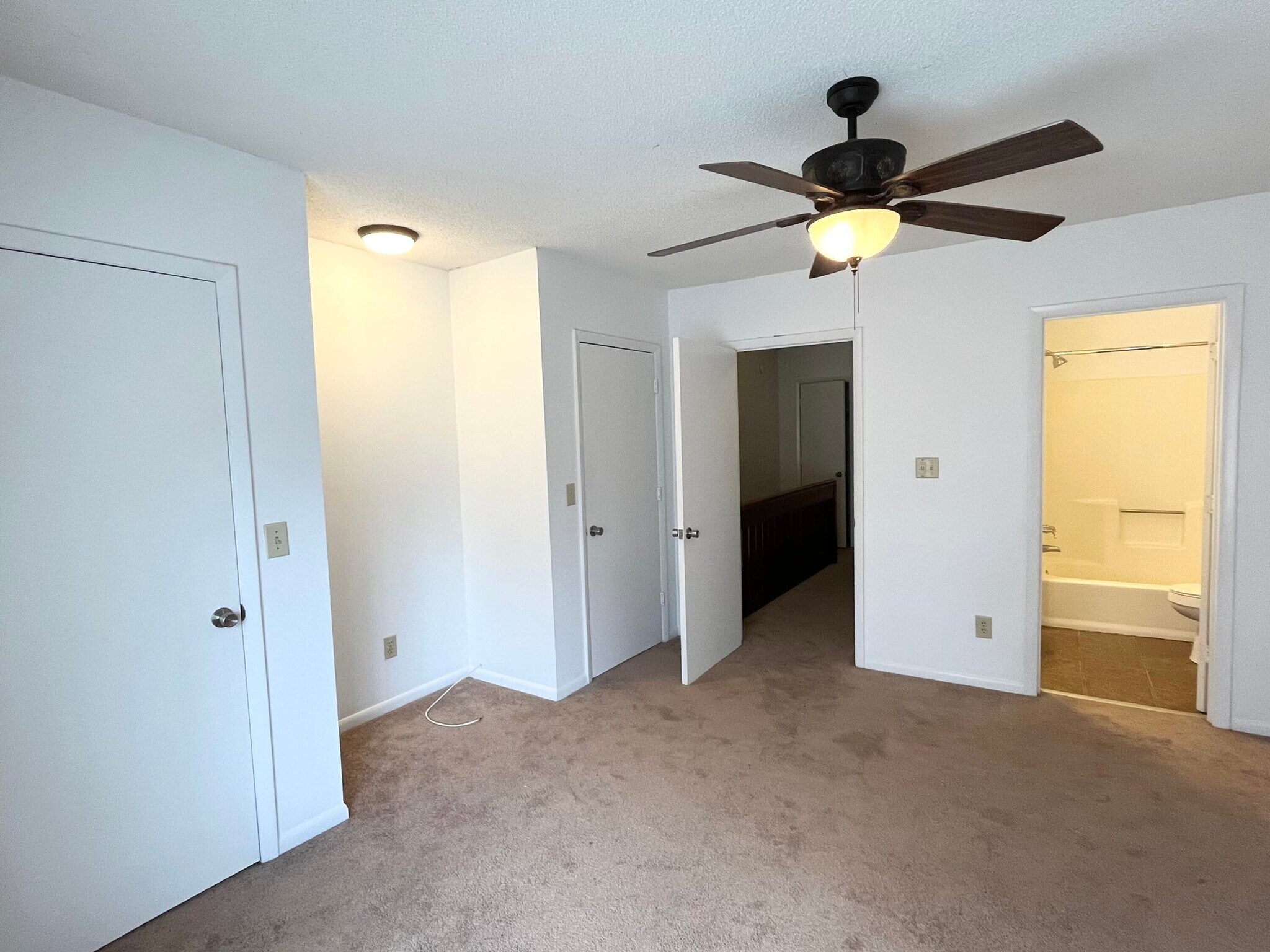 Building Photo - 1130 Silent Harbor Ct