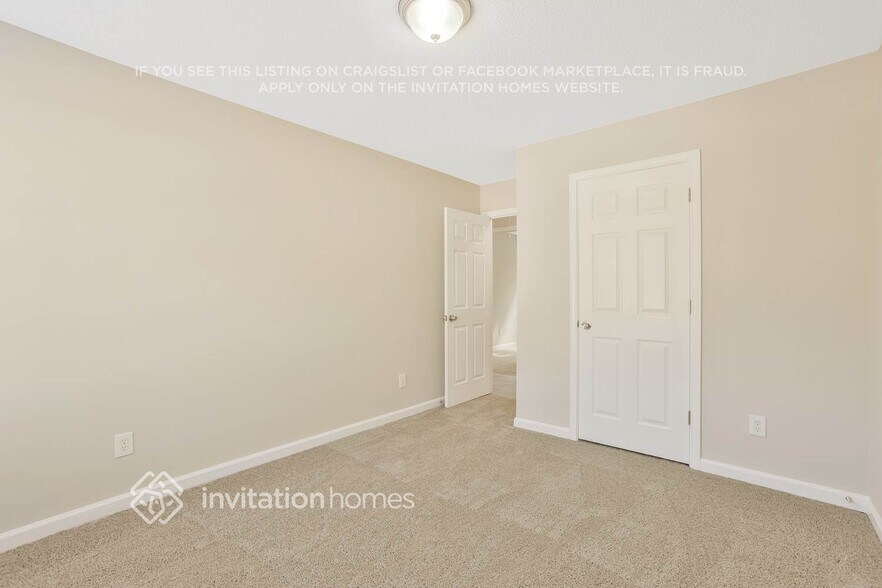 Building Photo - 6397 Cardiff Ln