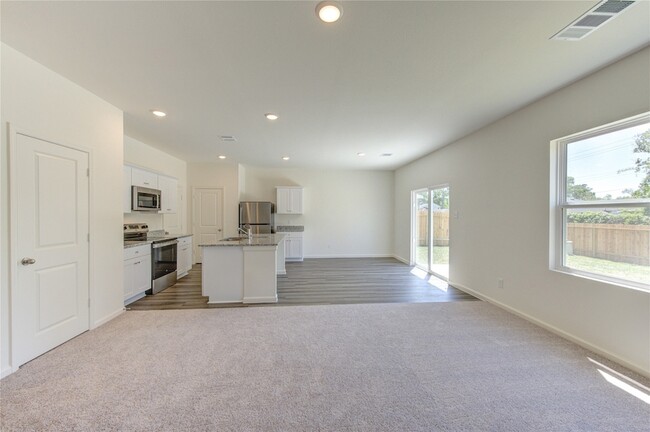 Building Photo - 10207 Purple Daphne Ln