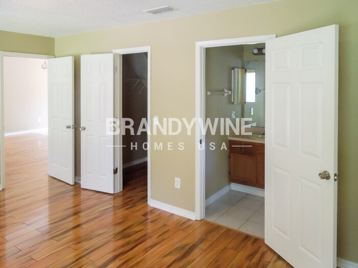 Building Photo - 8145 Mactavish Way W