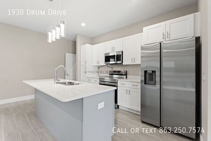 Building Photo - 1930 Drum Dr