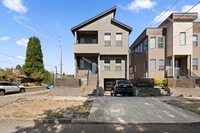 Building Photo - North Portland Studio ADU – Modern Finishe...