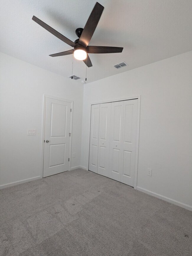 Building Photo - Beautiful newer-construction 4-bedroom, 3-bath home located in Trailhead Landing
