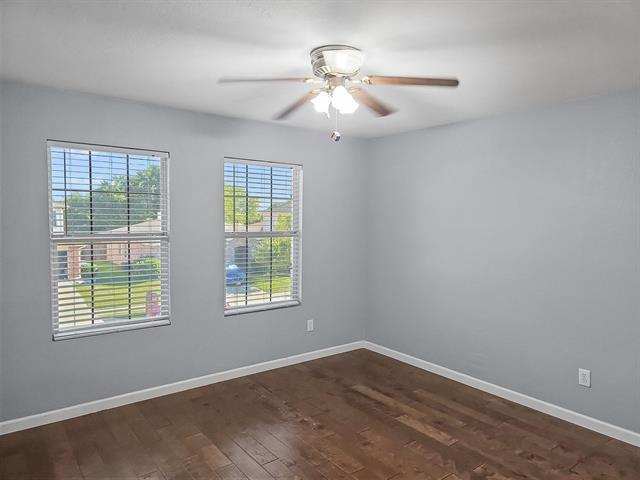 Building Photo - 4602 Green Meadow Dr