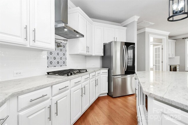 Building Photo - 9607 Royal Colony Dr