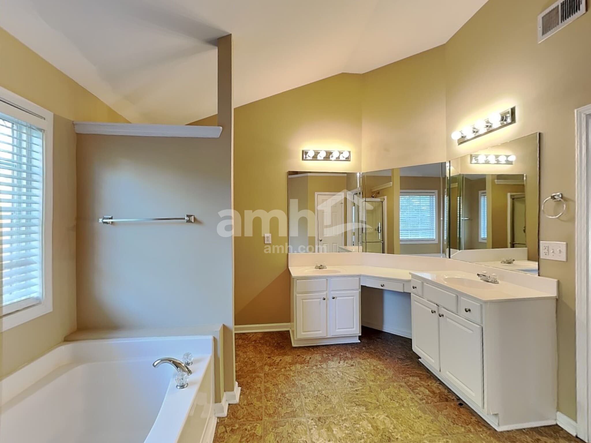 Building Photo - 6563 Brandemere Way