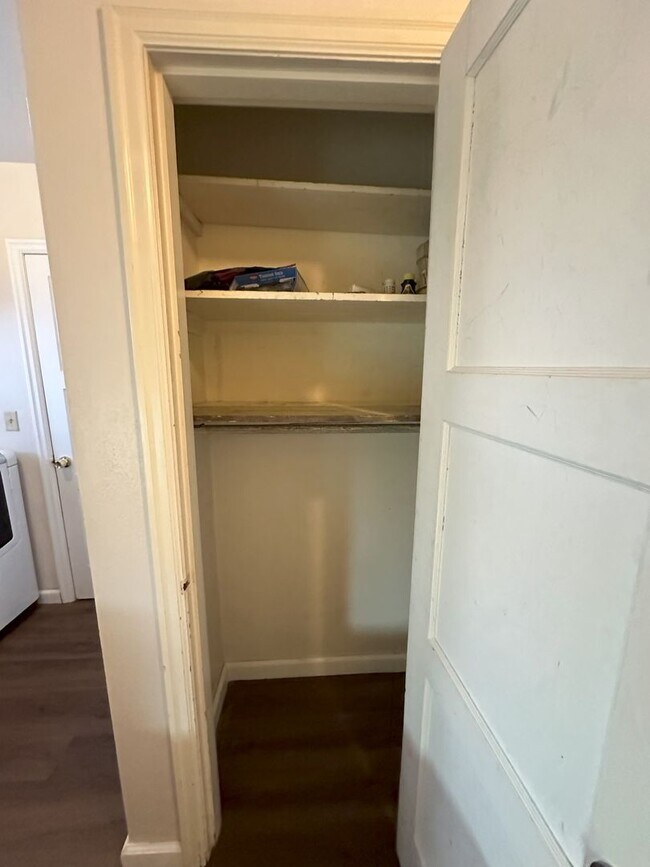 Building Photo - Shankland - 1825 4th