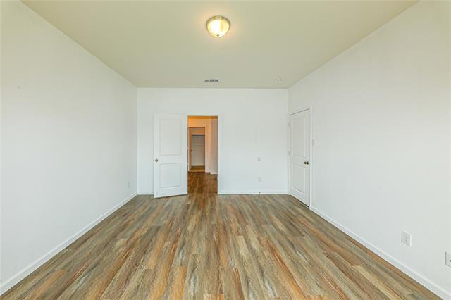 Building Photo - 746 Wilshire Dr