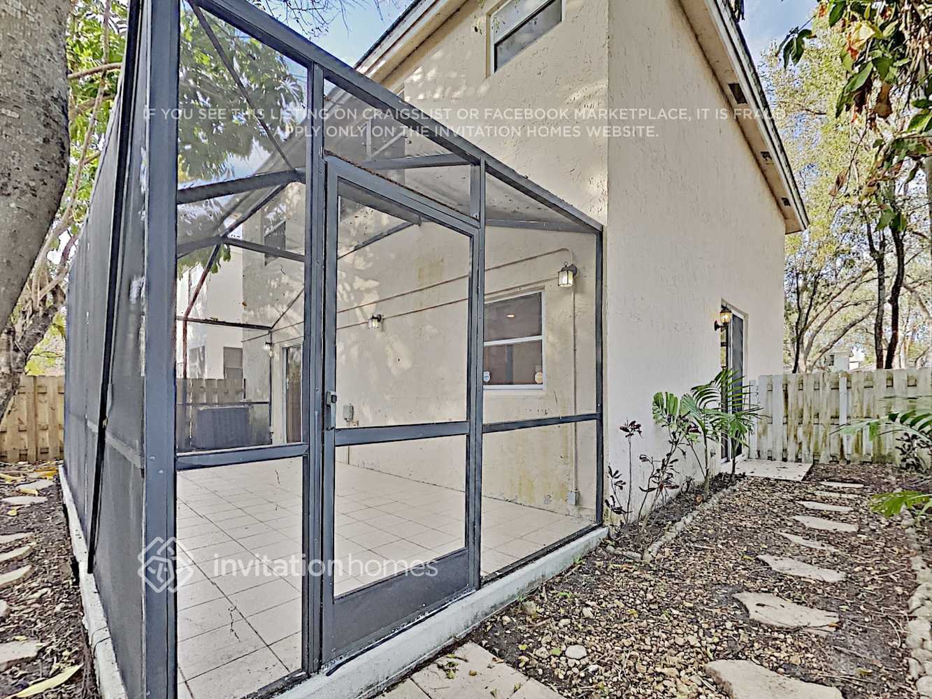 Building Photo - 831 NW 98th Ave