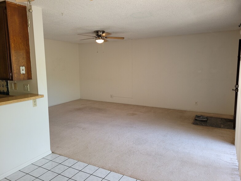 Building Photo - 3637 Glendon Ave