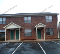 Building Photo - Townhome in Fountain Inn