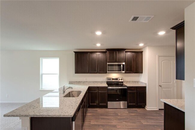 Building Photo - 196 Allington Cir