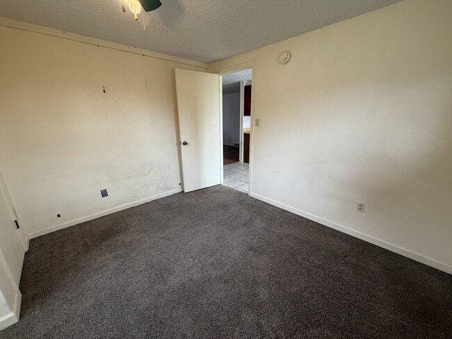 Building Photo - 6825 N Brown Station Dr