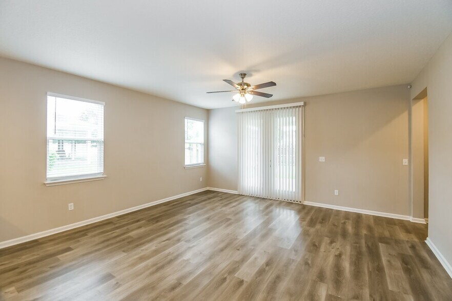 Building Photo - 1268 Camp Ridge Ln