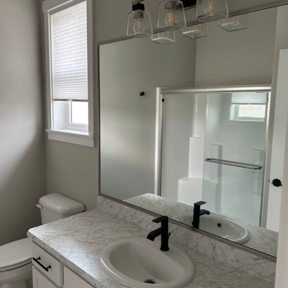 Building Photo - 6309 Beckville Ln