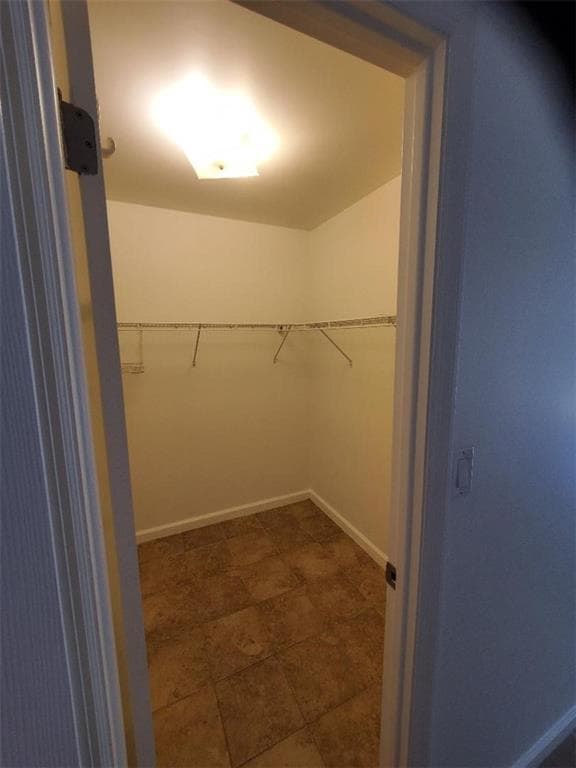 Building Photo - 3000 S Course Dr