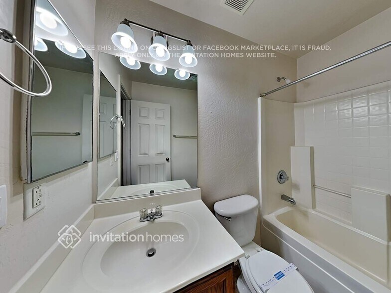 Building Photo - 22512 W Desert Bloom St