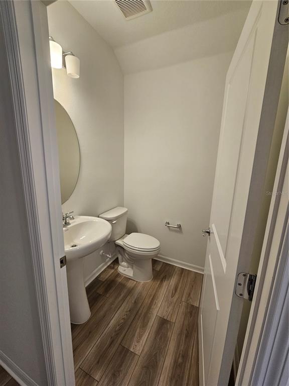 Building Photo - 11483 Harborview St