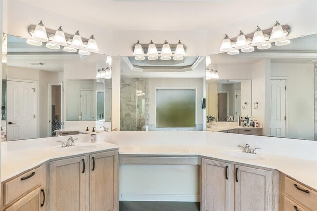 Building Photo - 1107 Hollybrook Cove
