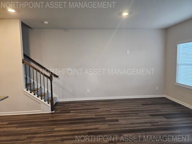 Building Photo - Beautiful Townhome for Lease in Lawrenceville