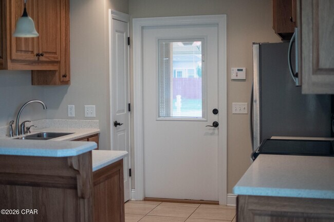 Building Photo - 4202 Dairy Farm Rd