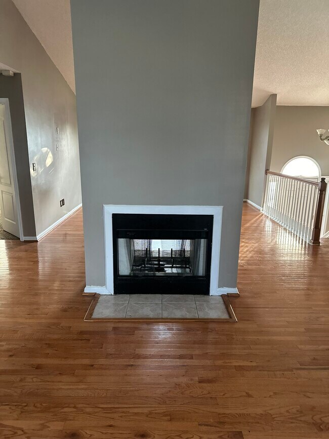Building Photo - 3076 Cotton Indian Cir