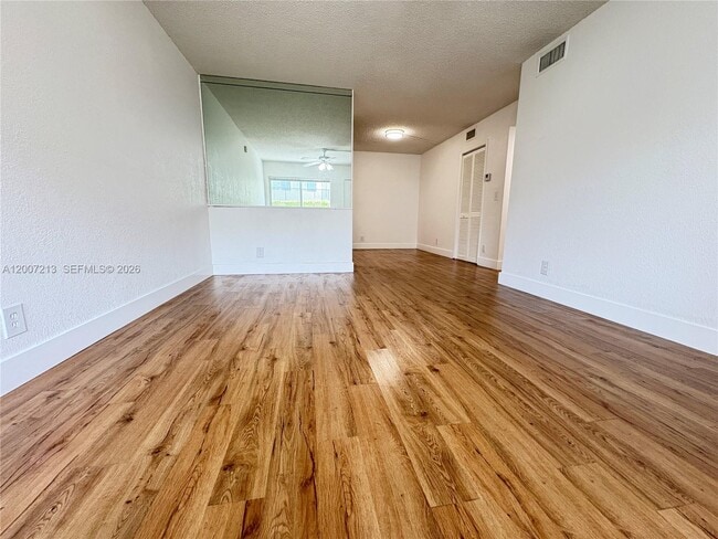 Building Photo - 3251 NW 102nd Terrace