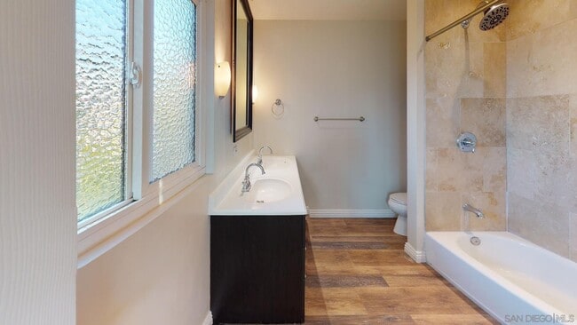 Building Photo - Large house on Prosperity! Private Yard! (...