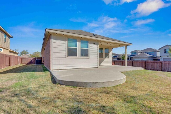 Building Photo - 101 Mountain Valley St