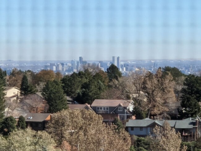 Building Photo - Stunning Golden Townhouse On Top of The World!
