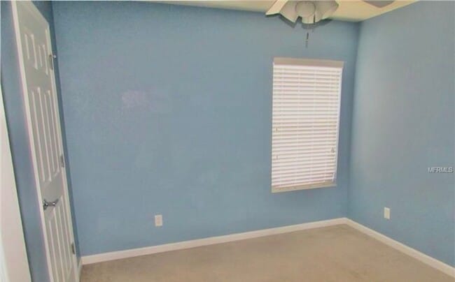 Building Photo - Beautiful 3 Bed 2.5 Bath Gated Townhome fo...
