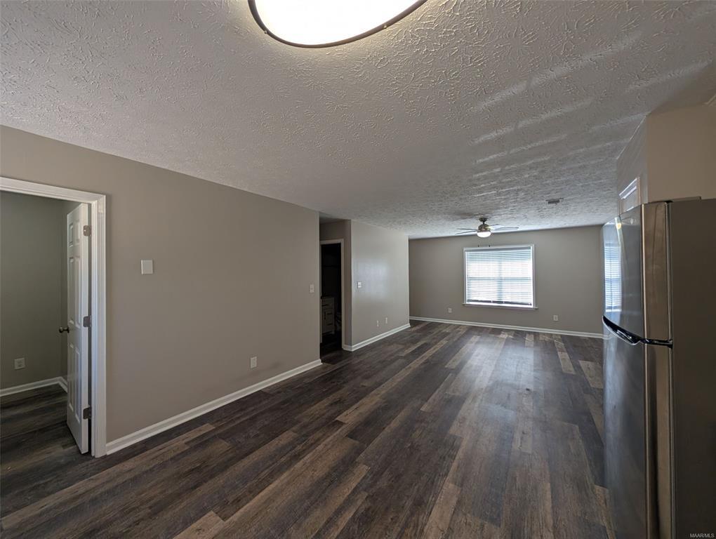 Building Photo - 3413 A Sullivan Ln