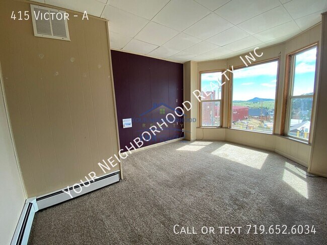 Building Photo - 415 Victor-A