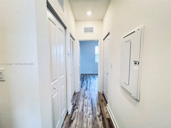 Building Photo - 17956 SW 358th St