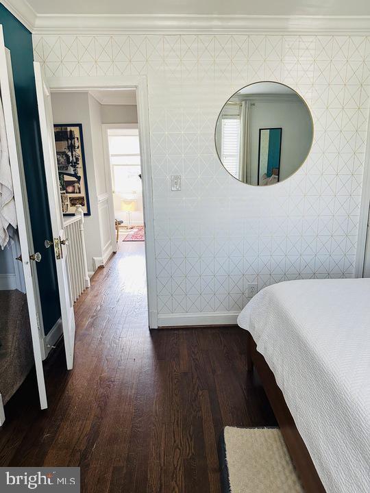 Building Photo - 1911 D St NE