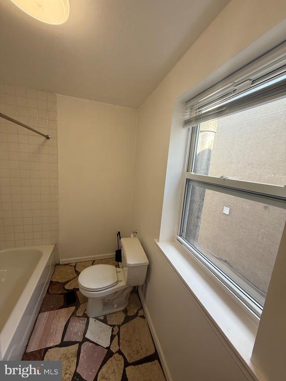 Building Photo - 1812 Passyunk Ave